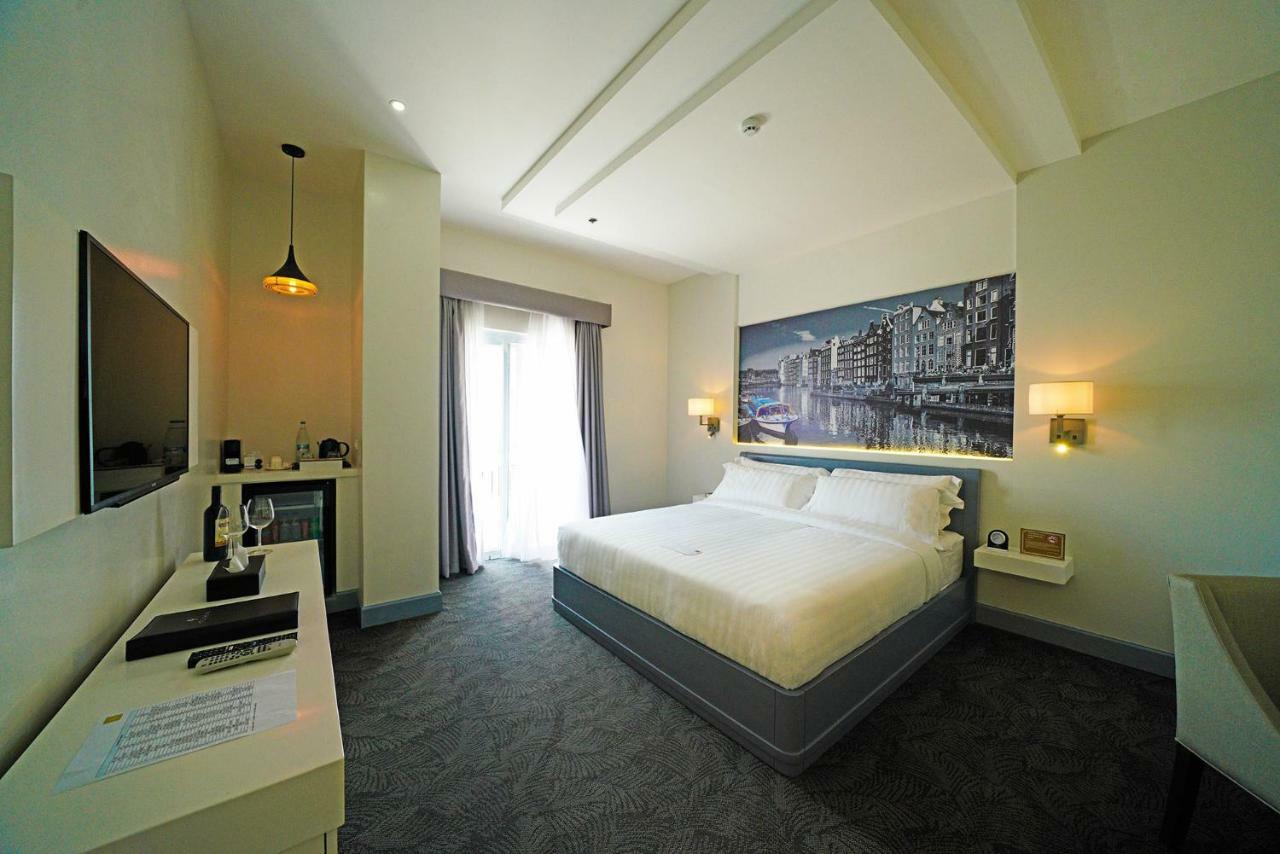 Hotel Carlito Tagaytay Tagaytay City Luaran gambar